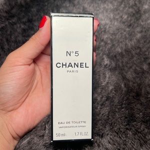 Chanel No 5